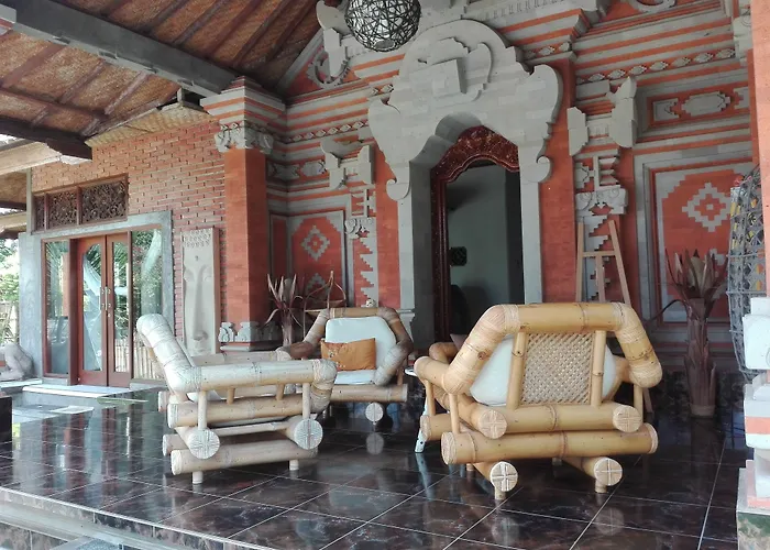 Gana Villa *